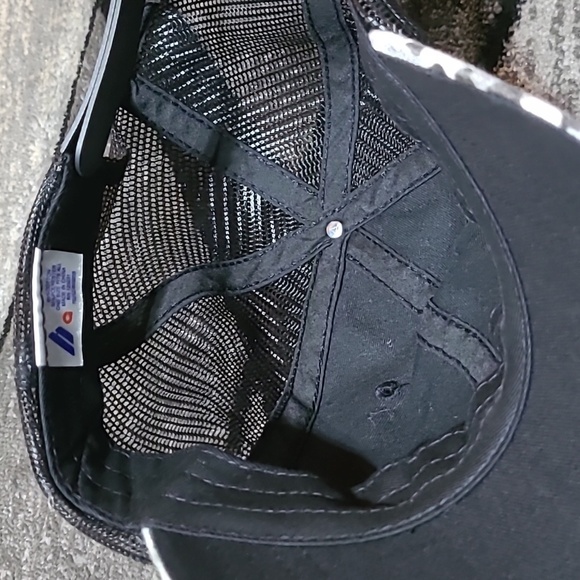 LAKE LIFE DISTRESSED PATCH BLACK MESH LEPPARD PRINT SNAP-BACK TRUCKER HAT - Picture 9 of 10